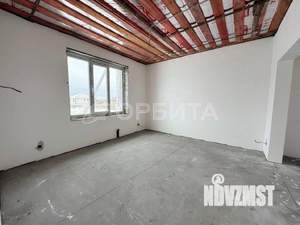 Дом 77м², 2-этажный, участок 6 сот.  