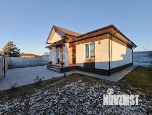 Дом 100м&sup2;, 2-этажный, участок 8 сот.  