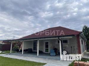 Дом 100м², 2-этажный, участок 6 сот.  