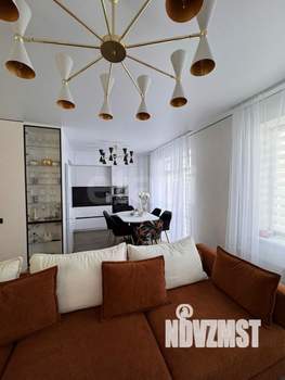 Таунхаус 102м&sup2;, 3-этажный, участок 2 сот.  