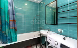 Дом 100м&sup2;, 2-этажный, участок 3 сот.  