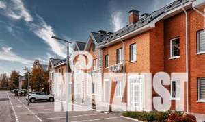 Таунхаус 81м&sup2;, 3-этажный, участок 1 сот.  