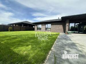 Дом 140м&sup2;, 1-этажный, участок 6 сот.  