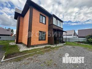 Дом 190м&sup2;, 2-этажный, участок 8 сот.  