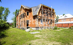 Дом 250м², 2-этажный, участок 16 сот.  