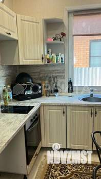 Дом 101м&sup2;, 2-этажный, участок 4 сот.  