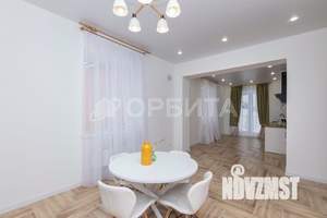 Дом 100м², 2-этажный, участок 5 сот.  