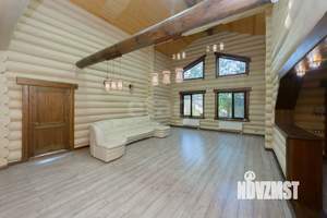 Дом 205м&sup2;, 2-этажный, участок 13 сот.  