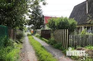 Дом 25м&sup2;, 2-этажный, участок 4 сот.  