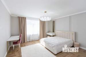 Таунхаус 216м², 2-этажный, участок 5 сот.  
