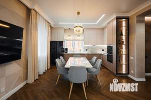 Дом 164м&sup2;, 2-этажный, участок 9 сот.  