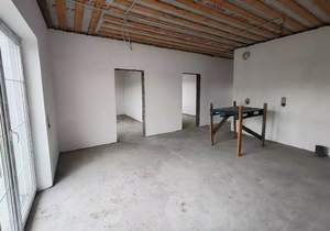 Дом 90м&sup2;, 1-этажный, участок 10 сот.  