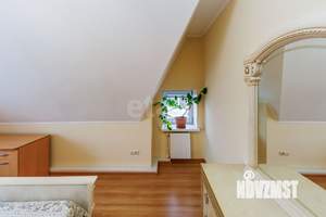 Дом 149м², 2-этажный, участок 10 сот.  