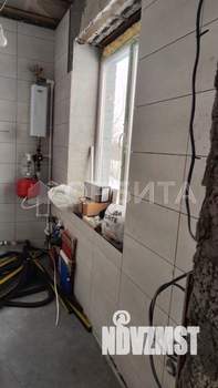 Дом 65м&sup2;, 2-этажный, участок 7 сот.  