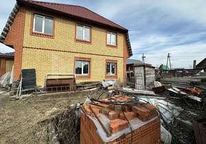 Дом 209м², 2-этажный, участок 10 сот.  