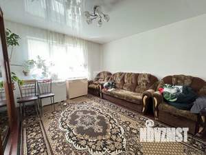 Дом 90м&sup2;, 2-этажный, участок 3 сот.  