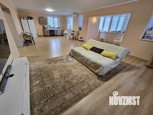 Коттедж 391м², 3-этажный, участок 7 сот.  