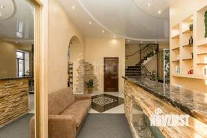 Дом 300м&sup2;, 3-этажный, участок 6 сот.  