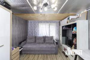 Дом 50м², 2-этажный, участок 6 сот.  
