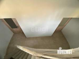 Дом 512м&sup2;, 2-этажный, участок 10 сот.  