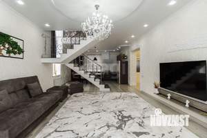 Дом 170м&sup2;, 2-этажный, участок 6 сот.  