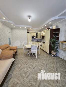 Дом 202м&sup2;, 2-этажный, участок 8 сот.  