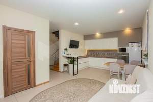 Коттедж 100м&sup2;, 2-этажный, участок 5 сот.  