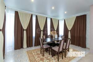 Дом 291м&sup2;, 3-этажный, участок 13 сот.  