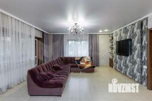 Коттедж 280м², 3-этажный, участок 12 сот.  