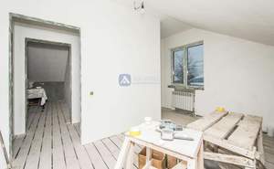 Дом 160м&sup2;, 2-этажный, участок 5 сот.  