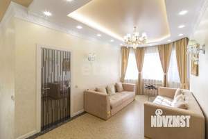 Дом 350м&sup2;, 2-этажный, участок 10 сот.  