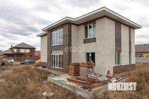 Дом 220м², 2-этажный, участок 10 сот.  