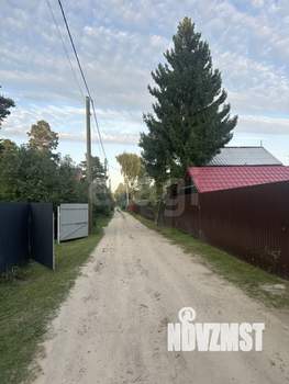 Дом 40м², 2-этажный, участок 6 сот.  