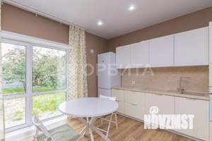 Дом 70м², 2-этажный, участок 5 сот.  