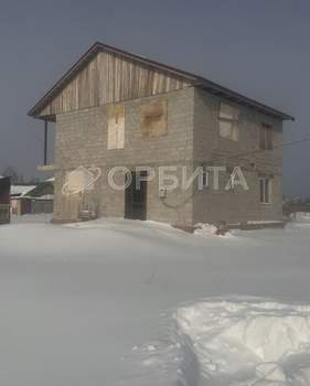 Дом 180м&sup2;, 2-этажный, участок 0 сот.  