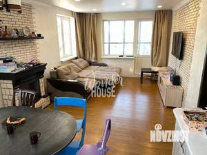 Дом 330м&sup2;, 2-этажный, участок 10 сот.  