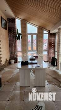 Коттедж 398м&sup2;, 3-этажный, участок 15 сот.  