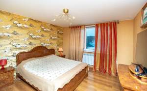 Дом 169м&sup2;, 2-этажный, участок 9 сот.  