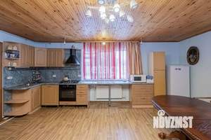 Дом 140м&sup2;, 2-этажный, участок 7 сот.  