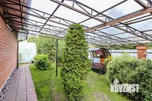 Дом 361м&sup2;, 3-этажный, участок 15 сот.  