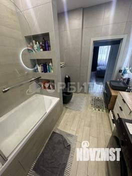 Дом 98м&sup2;, 2-этажный, участок 8 сот.  