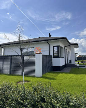 Дом 100м&sup2;, 1-этажный, участок 7 сот.  