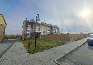 Дом 104м&sup2;, 2-этажный, участок 0 сот.  