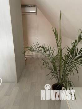 Дом 50м², 2-этажный, участок 6 сот.  