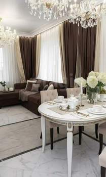 Дом 208м&sup2;, 2-этажный, участок 6 сот.  