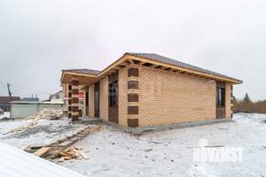 Дом 100м&sup2;, 1-этажный, участок 8 сот.  