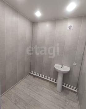 Дом 120м&sup2;, 2-этажный, участок 6 сот.  