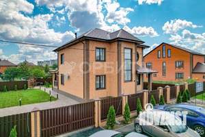 Дом 164м², 2-этажный, участок 9 сот.  