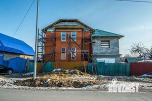 Коттедж 210м², 2-этажный, участок 6 сот.  