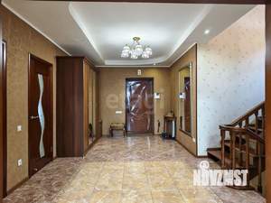 Дом 360м², 3-этажный, участок 14 сот.  